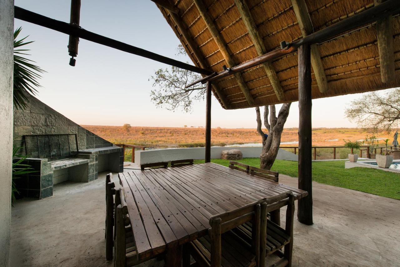 Buckler'S Africa Lodge Kruger Park โคมาติพอร์ต ภายนอก รูปภาพ